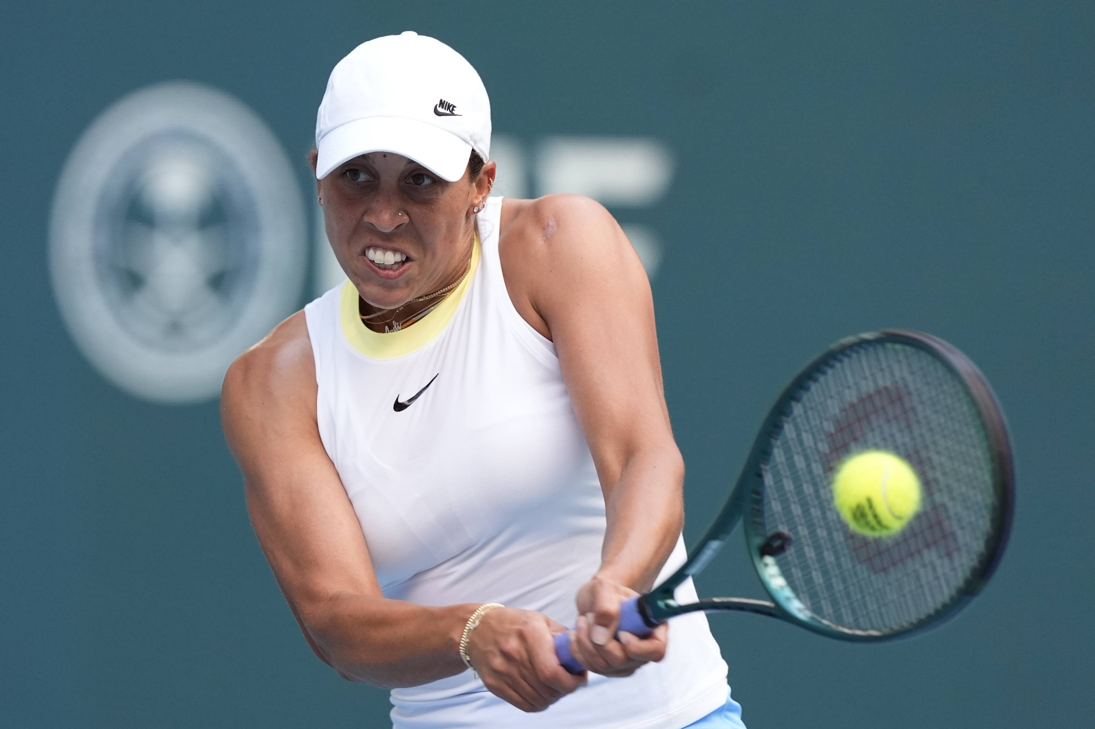 另有数十人 另有数十人